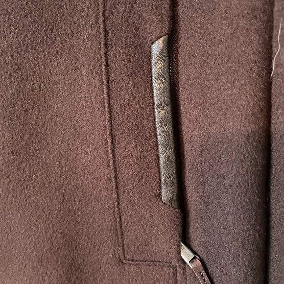 Tumi Wool coat with leather trim (sz 8) - Picture 3 of 6